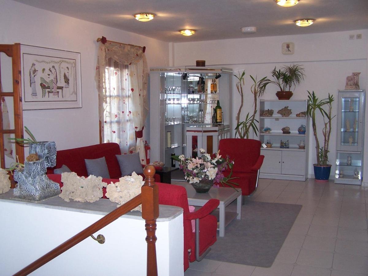Sea Stone Apartments Karpathos Bagian luar foto