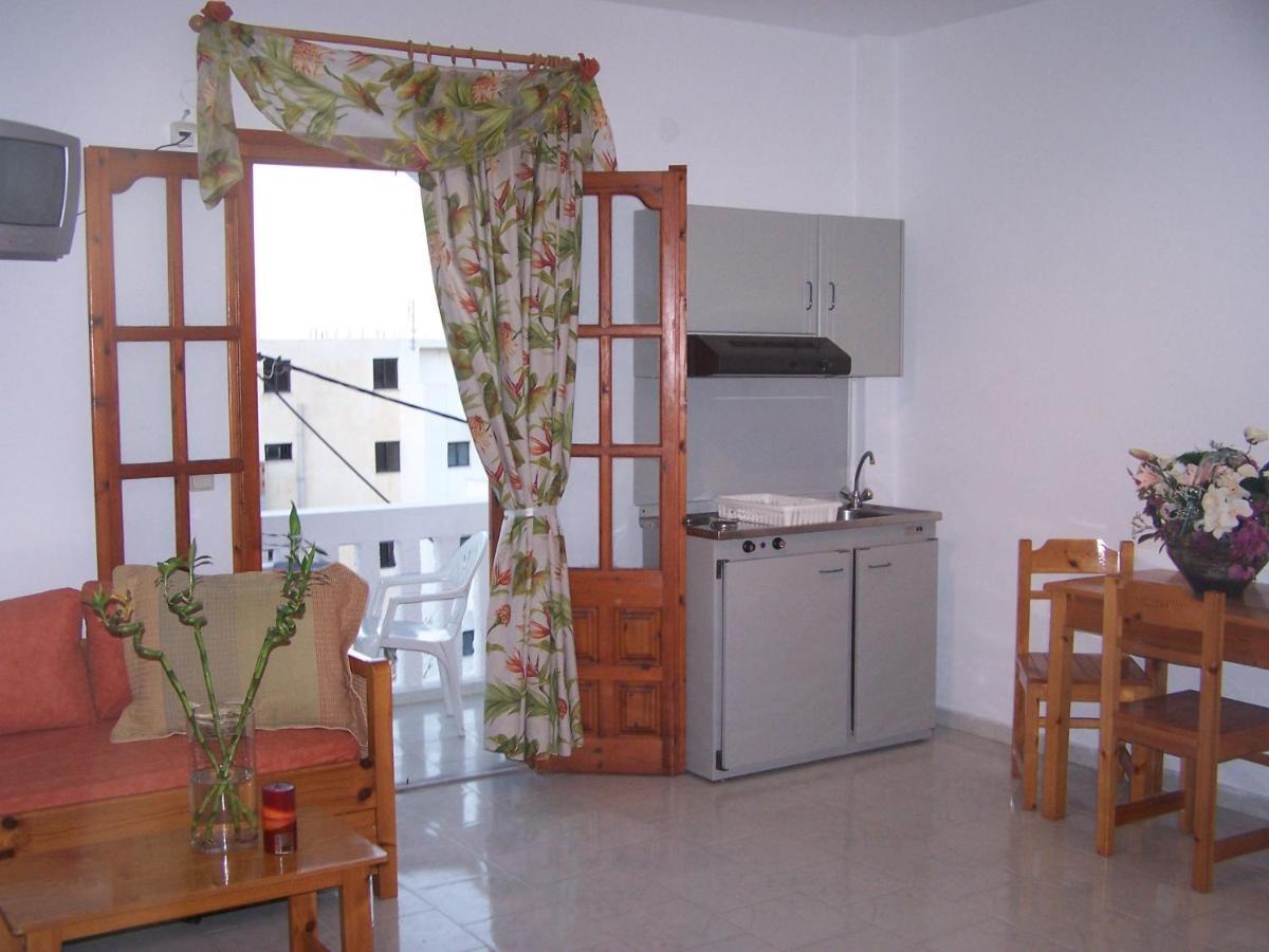 Sea Stone Apartments Karpathos Ruang foto