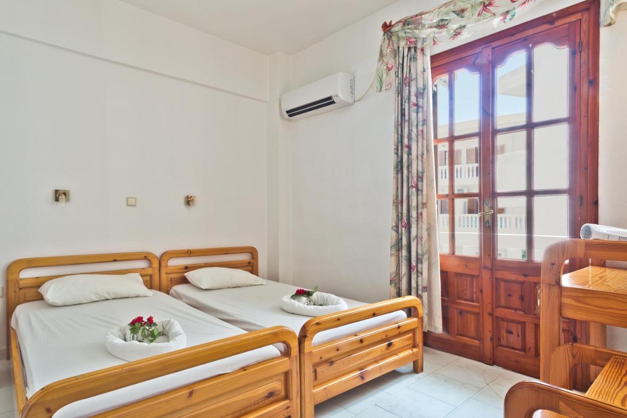 Sea Stone Apartments Karpathos Bagian luar foto